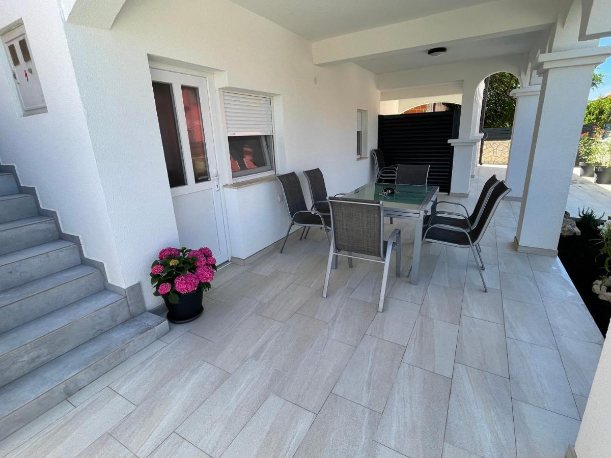 Apartmenthouse Ines Вир Екстер'єр фото